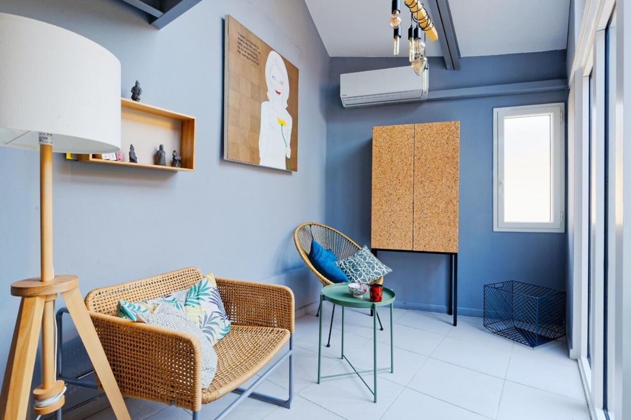 Air-conditioned Duplex With Furnished Terrace In The City Center * Aix-en-Provence
