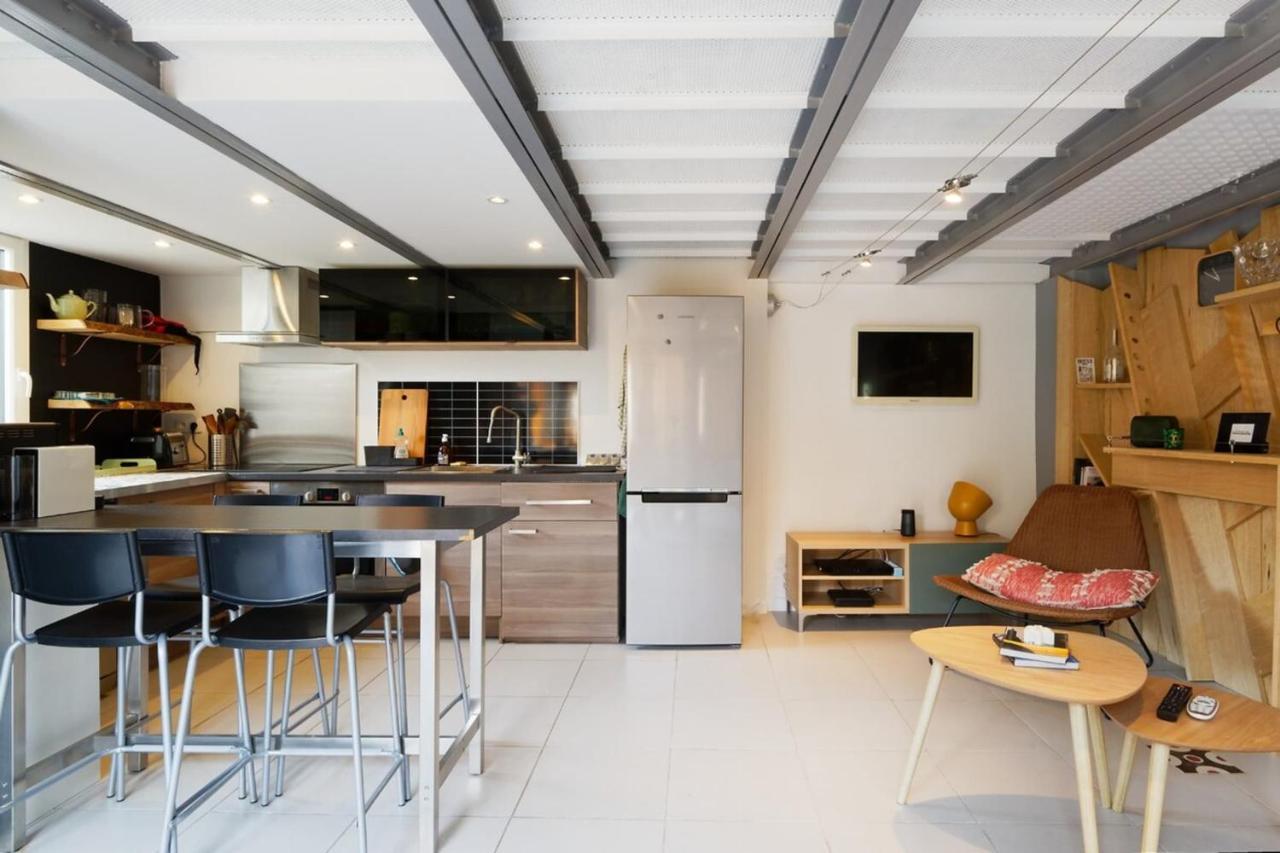 Air-conditioned Duplex With Furnished Terrace In The City Center Apartment Aix-en-Provence